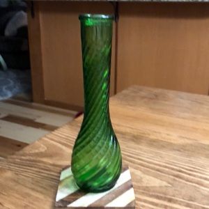Bud vase
